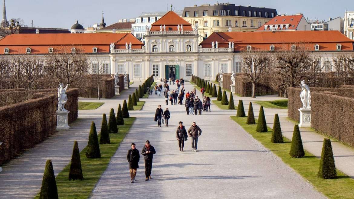 vienna, downtown, castle