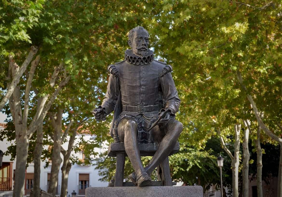 cervantes, statue, sculpture-4823925.jpg