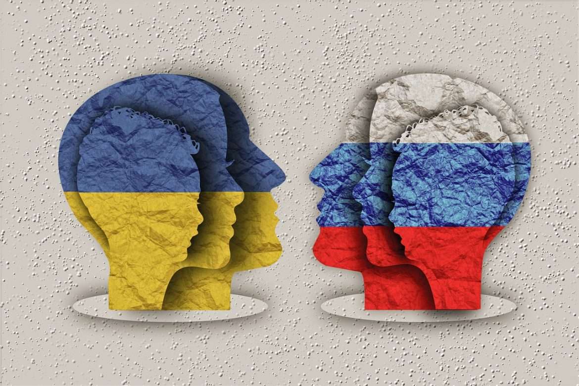 ukraine, russia, heads-7055808.jpg